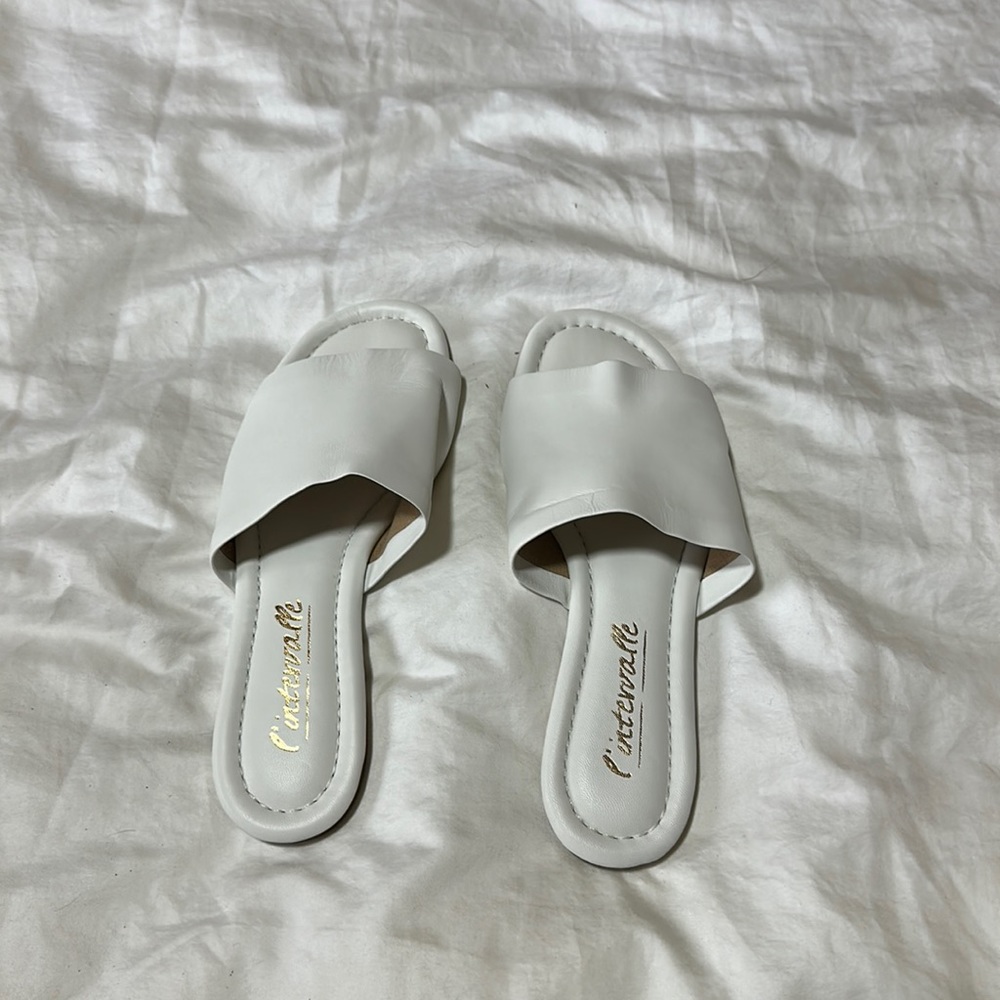 Lintervalle sandal flats